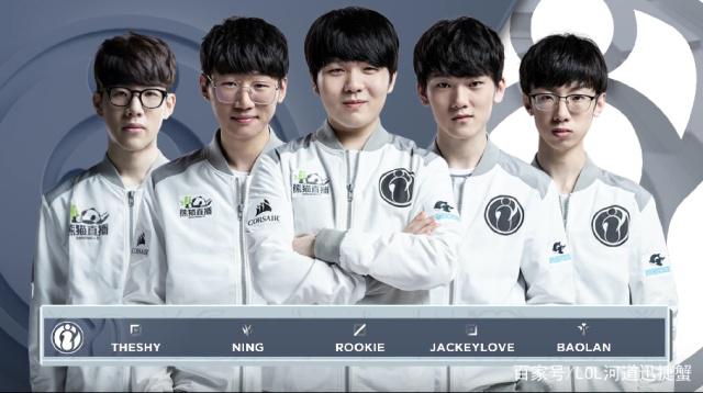 于视觉上的 于视觉上的