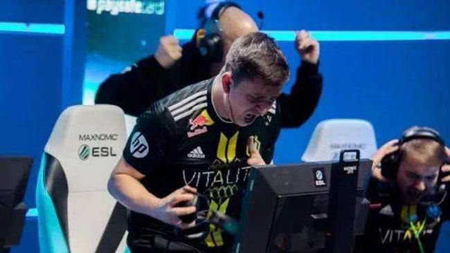 具和卡点拉 具和卡点拉